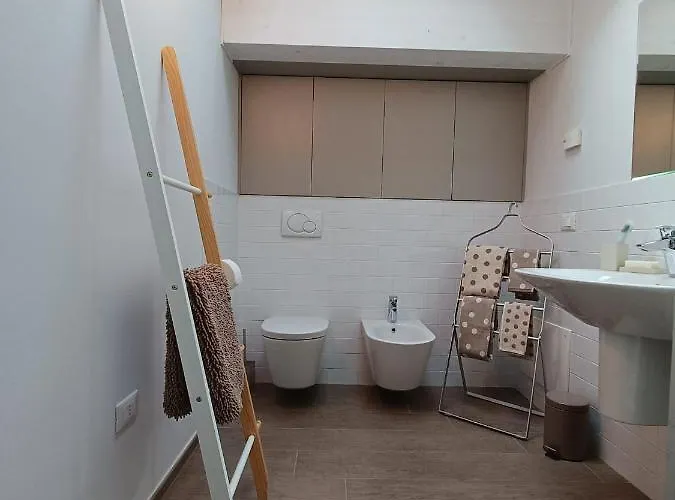 Apartament Piazza San Secondo Incantevole Wifi